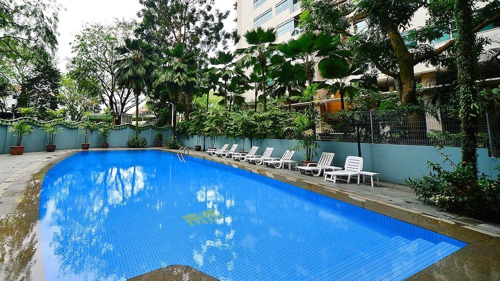 Zen Rooms Novena Singapore Exteriör bild